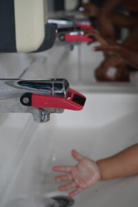 Coulisses des crèches : Espaces lavabos adaptés aux enfants